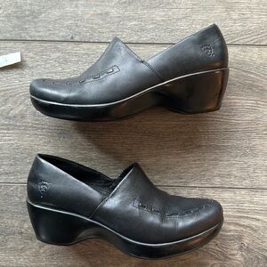 Ariat shoes loafers size 7.5 black leather stability cushioned